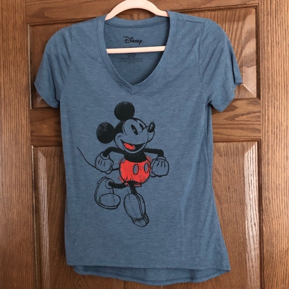 Disney Tops - 🛍 5 FOR $25 item! 🛍